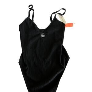 Colsie Women's Black Seamless Keyhole Bodysuit - Size XS - NWT
